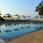 Karavos Almyros Lägenhetshotell 4*
