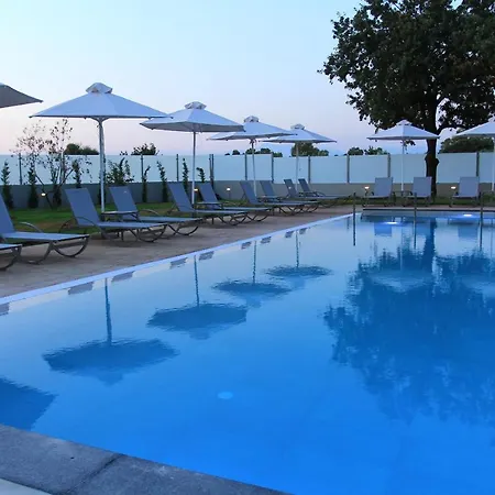 アパートホテル Karavos Almyros Almiros Beach